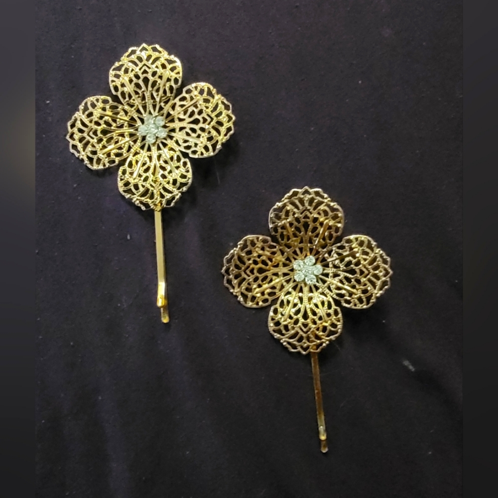 Gold and rhinestone Bobby pins Party